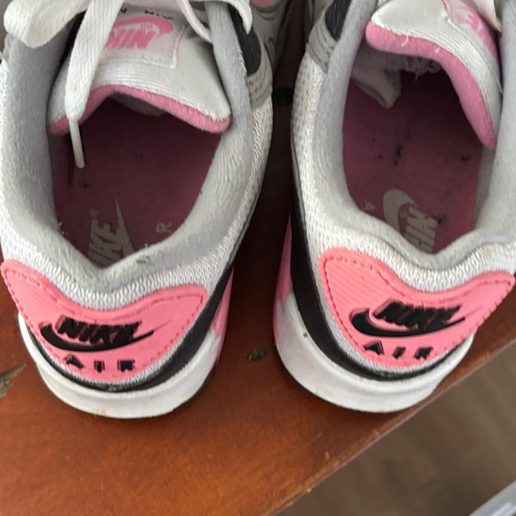 NIKE AIR MAX 90 ‘Rose Pink’  Sneakers 7.5 - Picture 8 of 14